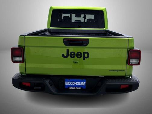 2025 Jeep Gladiator High Tide