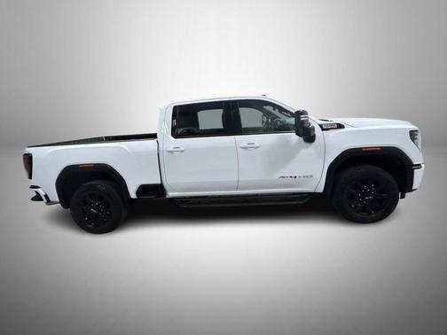 2024 GMC Sierra 2500 AT4