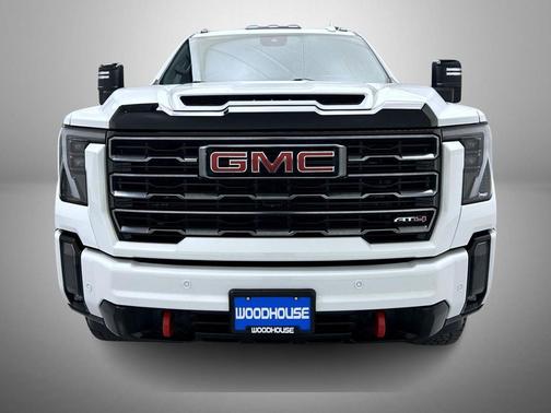 2024 GMC Sierra 2500 AT4