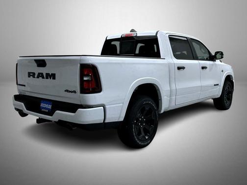 Bright White Clearcoat 2026 RAM 1500 Big Horn/Lone Star