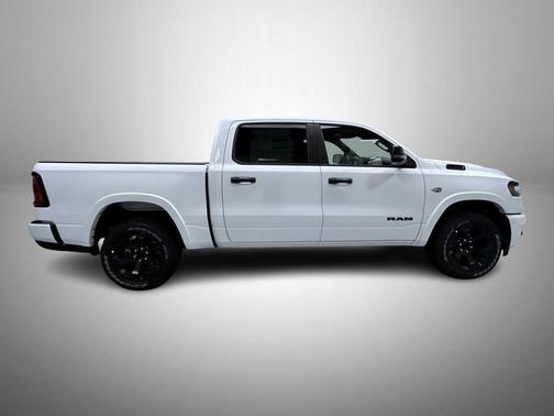 Bright White Clearcoat 2026 RAM 1500 Big Horn/Lone Star
