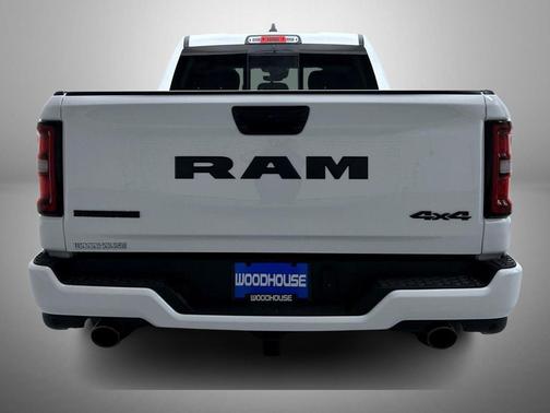 Bright White Clearcoat 2026 RAM 1500 Big Horn/Lone Star