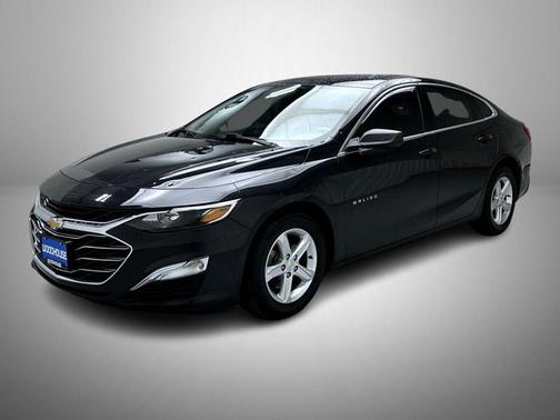Dark Ash Metallic 2023 Chevrolet Malibu 1LS