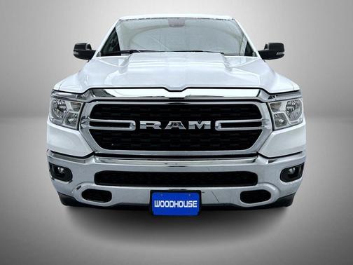 Bright White Clearcoat 2023 RAM 1500 Big Horn/Lone Star