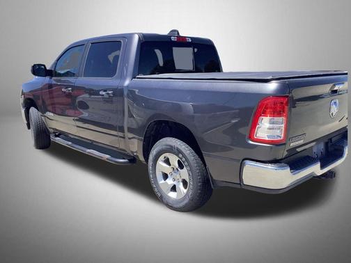 Granite Crystal Metallic Clearcoat 2020 RAM 1500 Big Horn/Lone Star