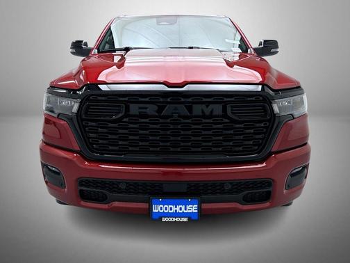 Molten Red Pearlcoat 2026 RAM 1500 Big Horn/Lone Star