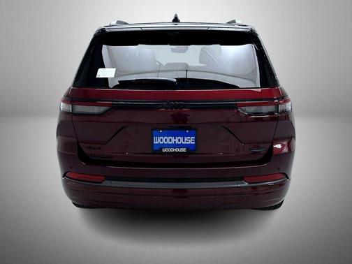 velvet red pearlcoat 2026 Jeep Grand Cherokee Summit