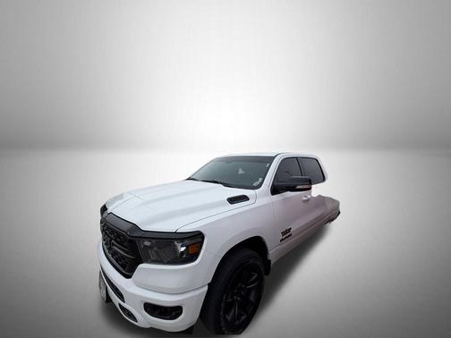 Bright White Clearcoat 2022 RAM 1500 Big Horn/Lone Star