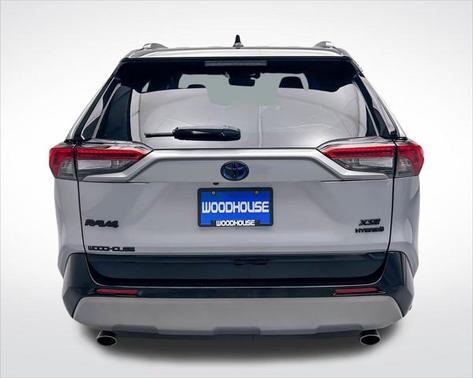 2022 Toyota RAV4 Hybrid SE