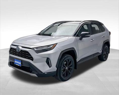 2022 Toyota RAV4 Hybrid SE