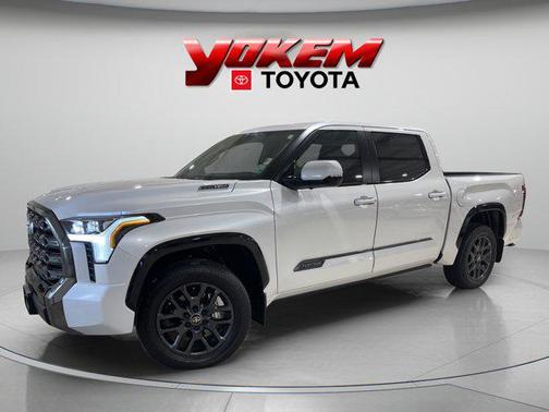 2025 Toyota Tundra Hybrid Platinum