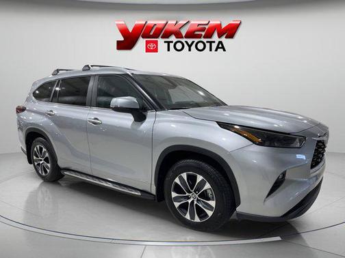 2025 Toyota Highlander Hybrid XLE