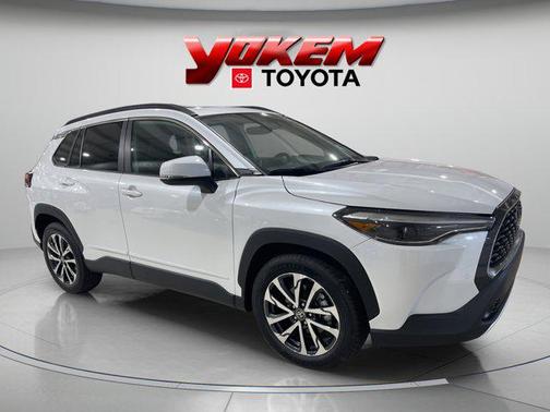 2022 Toyota Corolla Cross XLE