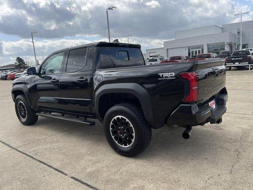 2025 Toyota Tacoma Hybrid TRD Off Road