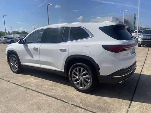 Summit White 2025 Buick Enclave Preferred FWD