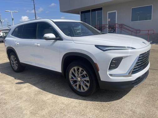 Summit White 2025 Buick Enclave Preferred FWD