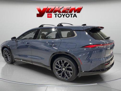 2025 Toyota Crown Signia Limited