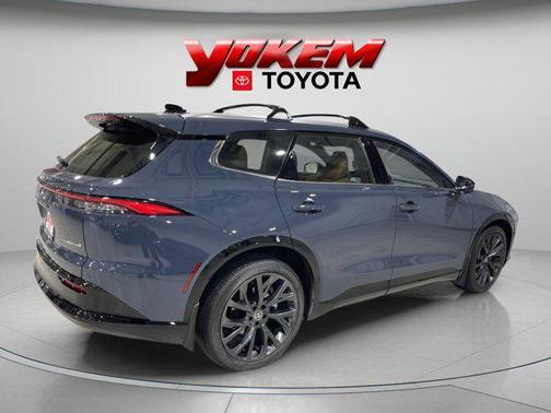 2025 Toyota Crown Signia Limited