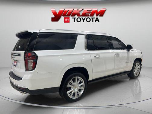 2022 Chevrolet Suburban 2WD High Country