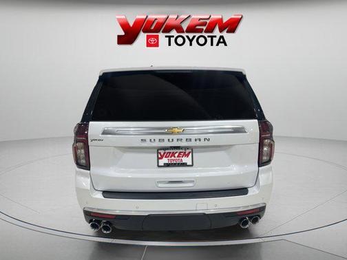 2022 Chevrolet Suburban 2WD High Country