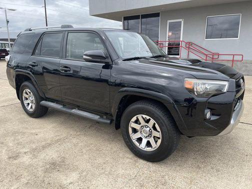 Attitude Black Metallic 2015 Toyota 4Runner Trail Premium