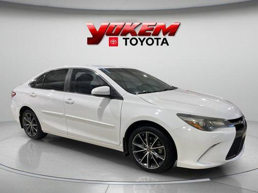 2016 Toyota Camry XSE