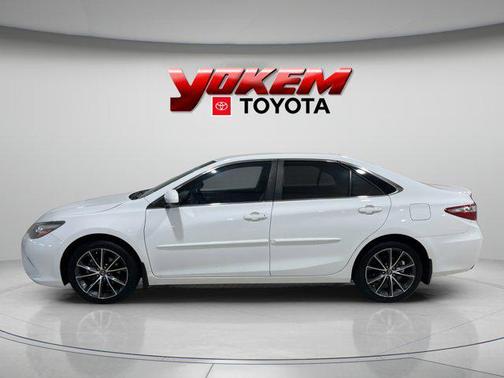 2016 Toyota Camry XSE
