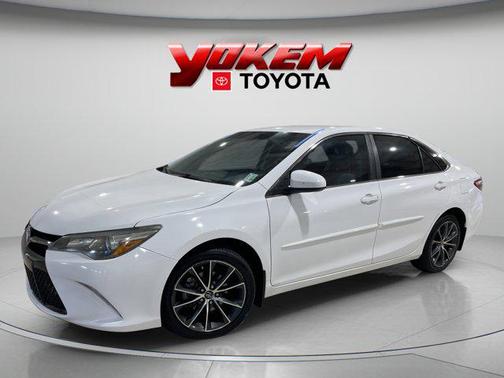 2016 Toyota Camry XSE