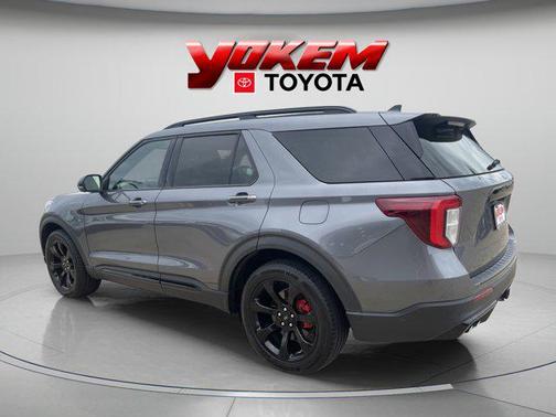 Carbonized Gray Metallic 2021 Ford Explorer ST