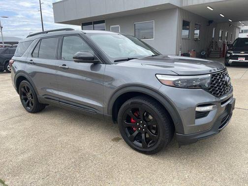 Carbonized Gray Metallic 2021 Ford Explorer ST