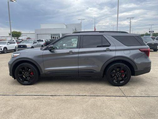 Carbonized Gray Metallic 2021 Ford Explorer ST
