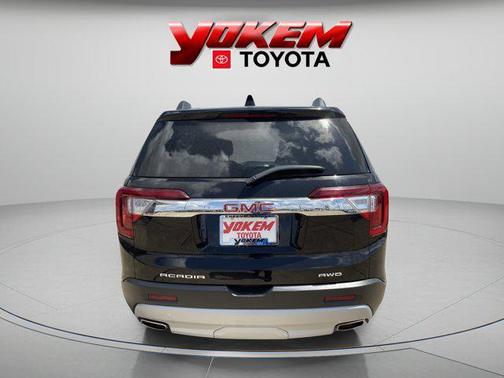 2023 GMC Acadia AWD SLT