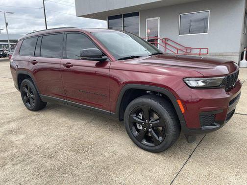 Velvet Red Pearlcoat 2023 Jeep Grand Cherokee L Altitude