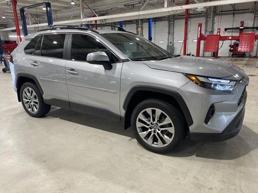 2023 Toyota RAV4 XLE Premium