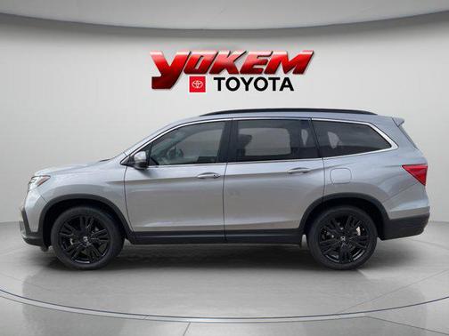 Lunar Silver Metallic 2021 Honda Pilot 2WD Special Edition