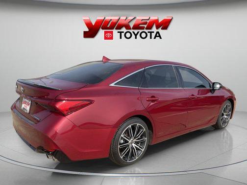 2022 Toyota Avalon Touring