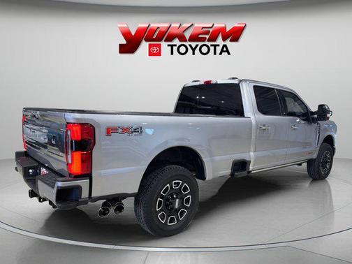2024 Ford F-350 Platinum