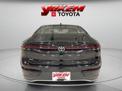 2023 Toyota Crown XLE