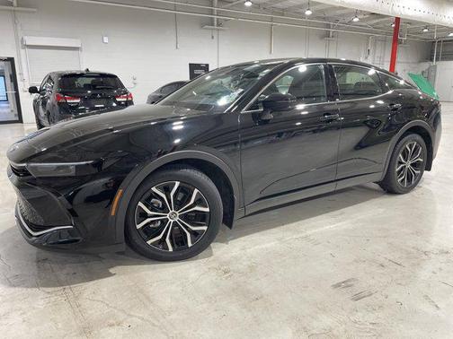 2023 Toyota Crown XLE