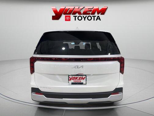 2026 Kia Carnival LXS