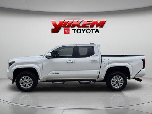 Ice Cap 2026 Toyota Tacoma SR5