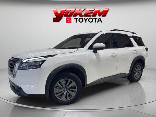 2025 Nissan Pathfinder SV FWD