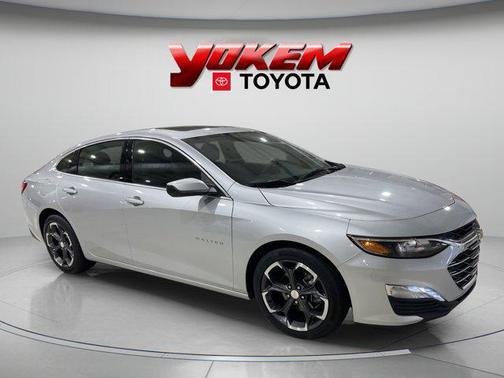 2022 Chevrolet Malibu FWD LT