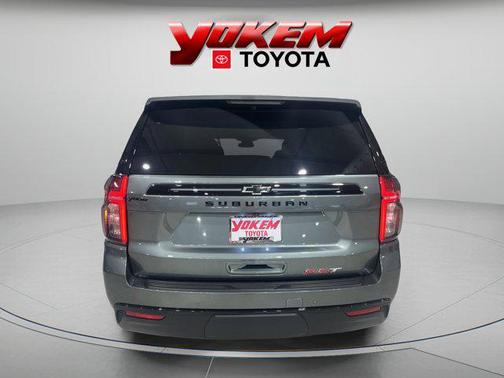 2024 Chevrolet Suburban RST