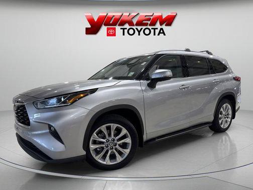 2022 Toyota Highlander Limited