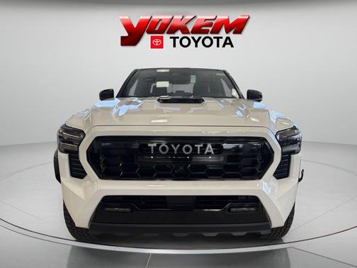ICE CAP 2026 Toyota Tacoma Hybrid TRD Pro