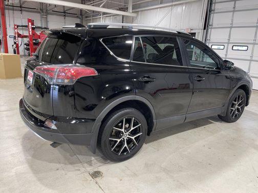 2016 Toyota RAV4 SE