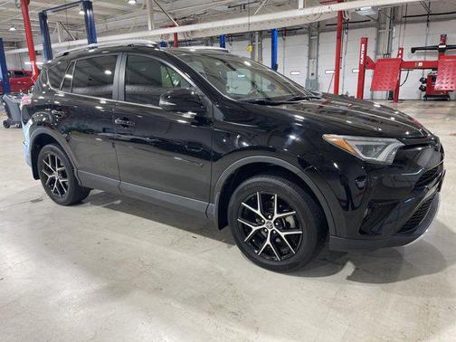 2016 Toyota RAV4 SE