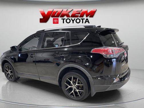 2016 Toyota RAV4 SE