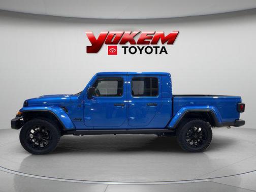2024 Jeep Gladiator Nighthawk